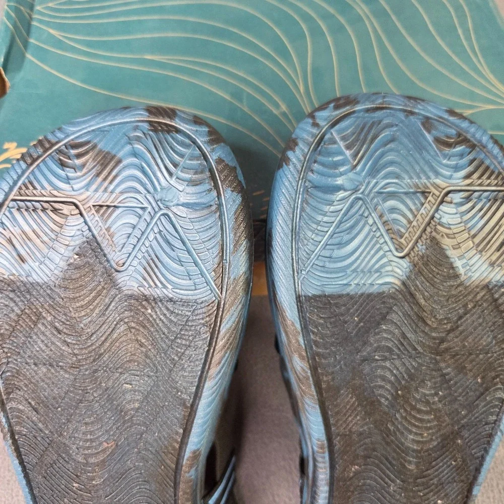 Chaco shoes mens